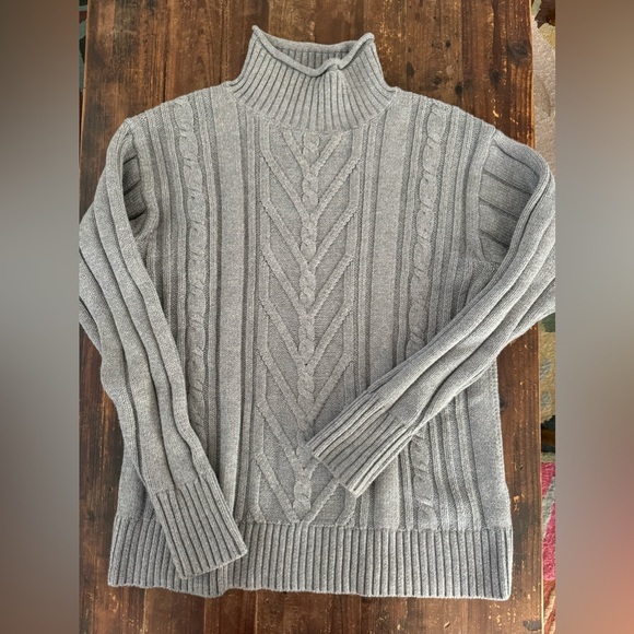 J.Crew roll-neck cable knit sweater in Gray🩶 - Picture 1 of 5